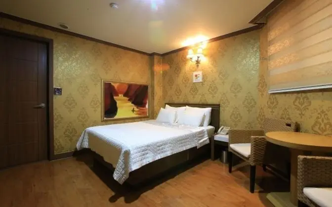 Oda (Standard Room)