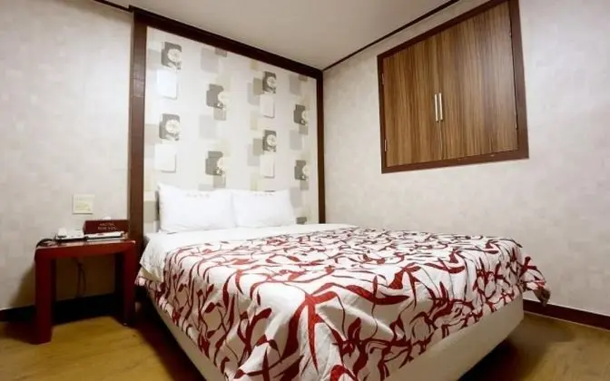 Oda (Standard Room)