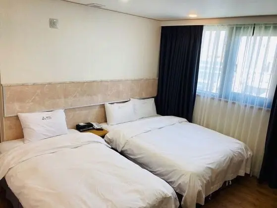Deluxe İki Ayrı Yataklı Oda