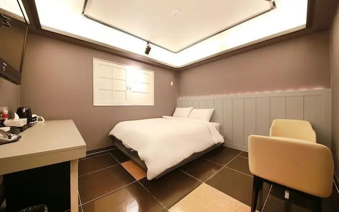 Oda (Standard room)