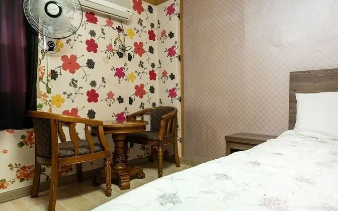 Oda (Standard Room)