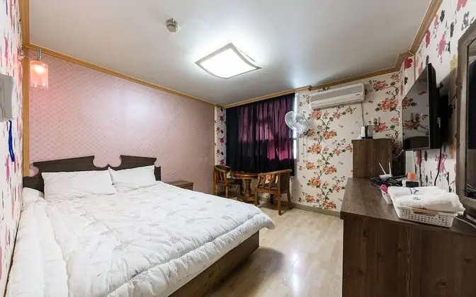 Oda (Standard Room)