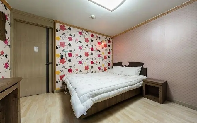 Oda (Standard Room)