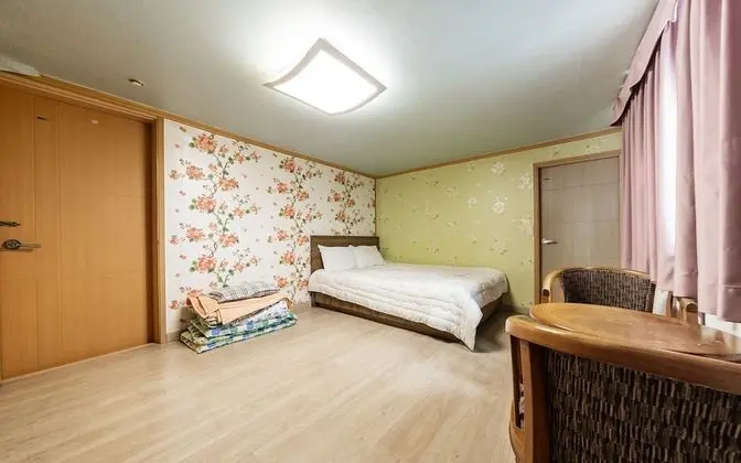 Oda (Standard Room)