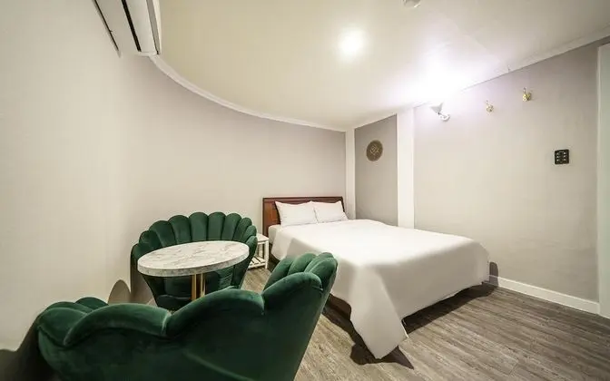 Oda (Special Room)
