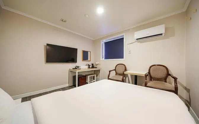 Oda (Standard Room)