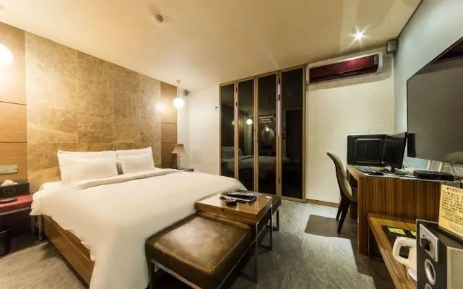 Oda (Standard Room)