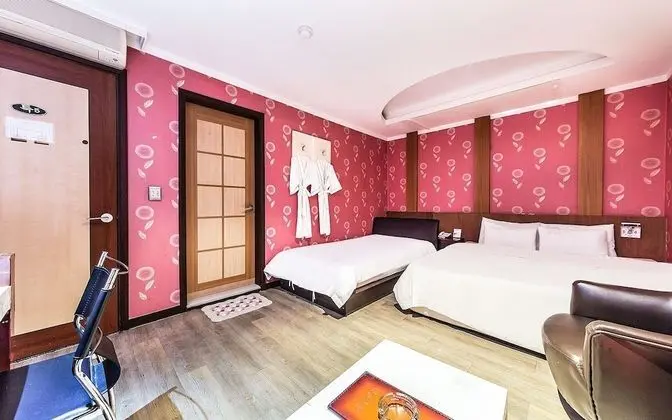 Oda (Special Room)