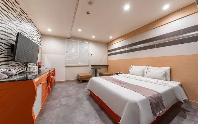 Oda (Semi-Special Room)