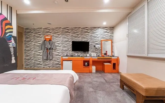 Oda (Semi-Special Room)
