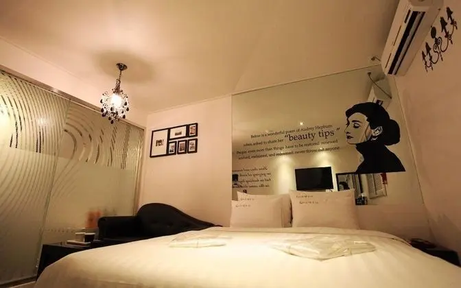 Oda (Deluxe Room (Whirlpool PC II))