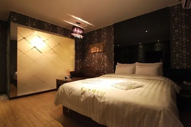 Oda (Deluxe Room (Whirlpool PC II))
