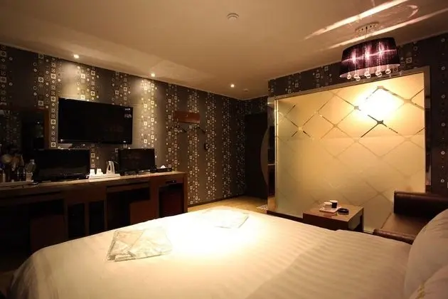 Oda (Deluxe Room (Whirlpool PC II))