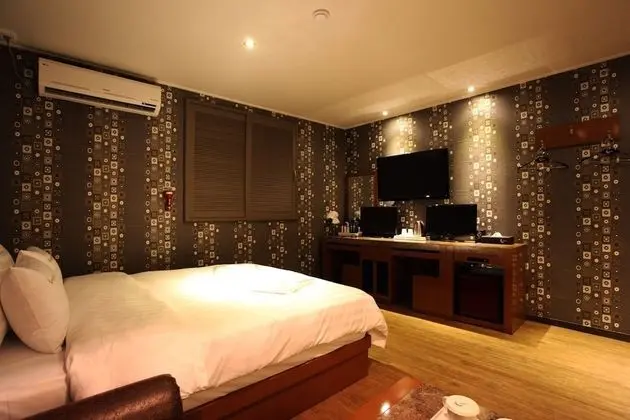 Oda (Deluxe Room (Whirlpool PC II))