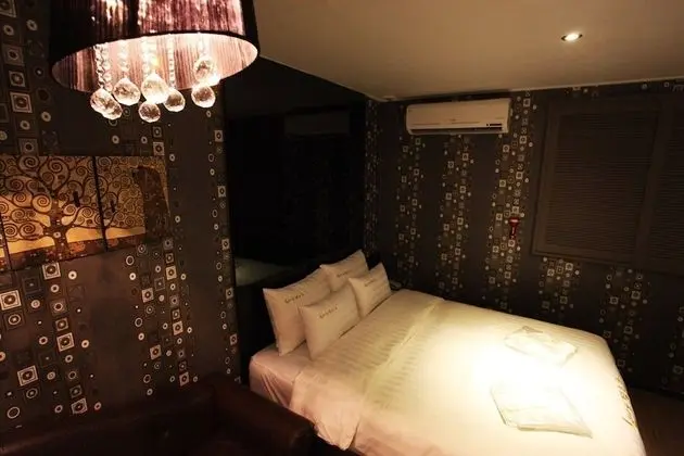 Oda (Deluxe Room (Whirlpool PC II))