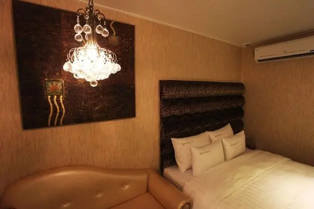Oda (Deluxe Room (Whirlpool PC II))