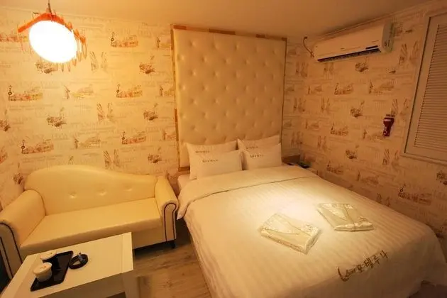 Oda (Deluxe Room (Whirlpool PC II))
