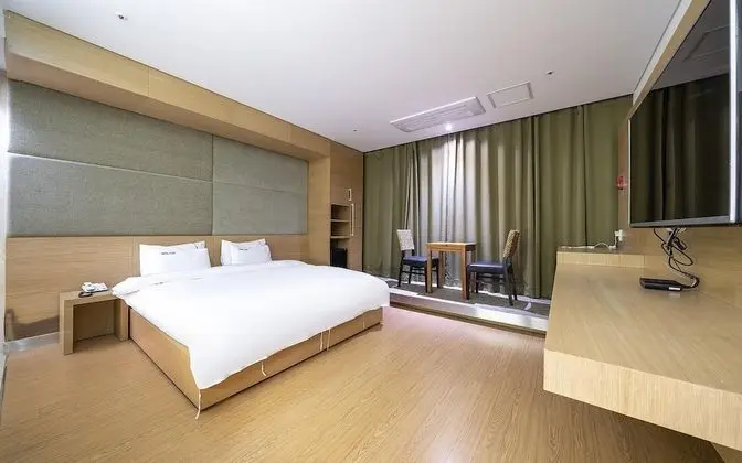 Oda (Deluxe Double (Laundry OTT Room Assig)