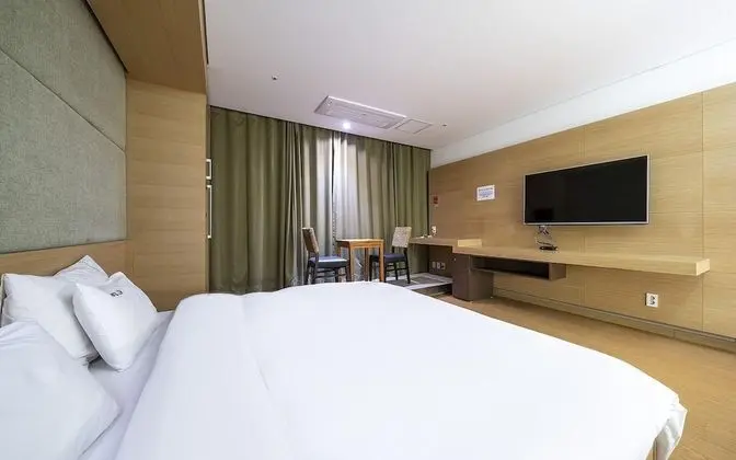Oda (Deluxe Double (Laundry OTT Room Assig)