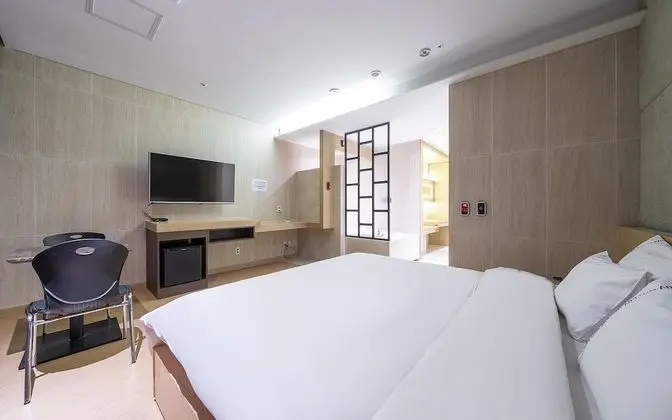 Oda (Deluxe Double (Laundry OTT Room Assig)