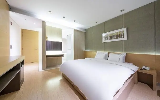 Oda (Deluxe Double (Laundry OTT Room Assig)