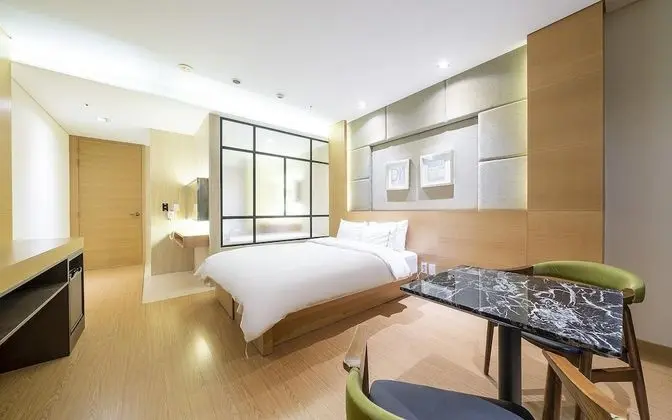 Oda (Sky View - Terrace Double (Free laund)