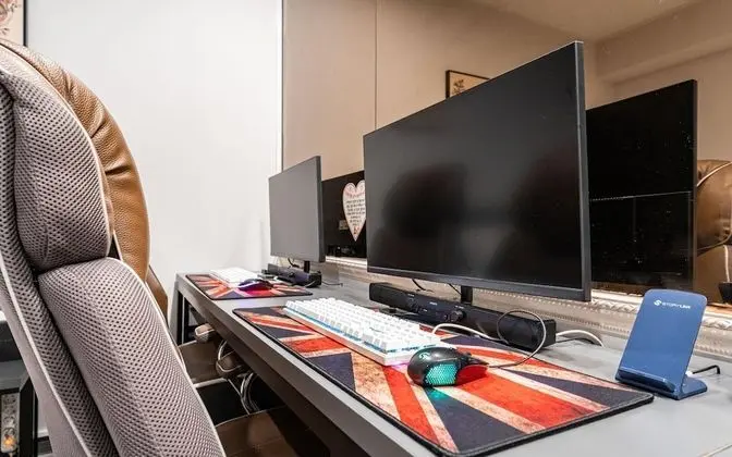 Oda (Deluxe 1660 Couple PC GTX1660 (Netfli)