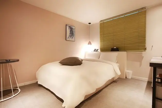 Oda (Stay + Hourly Room (Netflix Available)