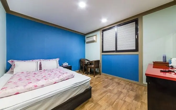 Oda (General room)