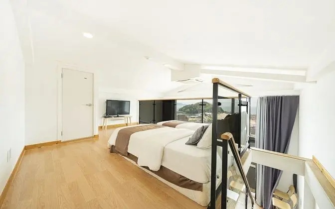 Oda (Skyview-Penthouse (Duplex/Terrace/Oce)