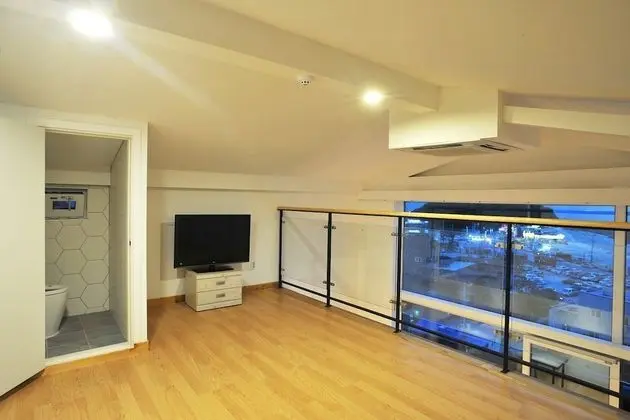 Oda (Skyview-Penthouse (Duplex/Terrace/Oce)