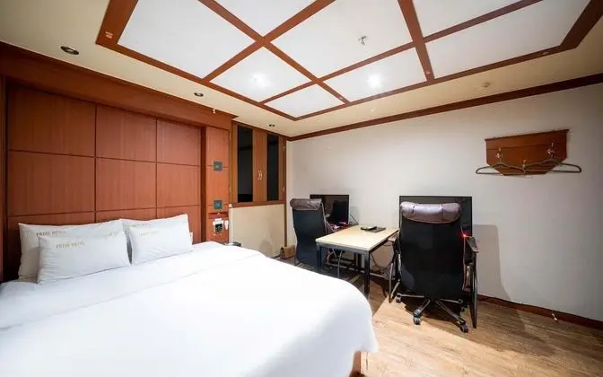 Oda (Deluxe PC Room (Couple PC I5-3rd gene)