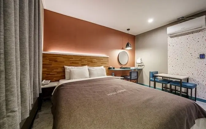 Oda (Standard room)