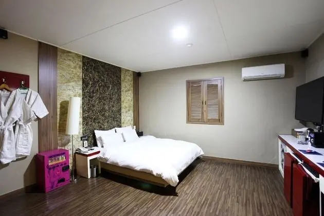 Oda (Special Room)
