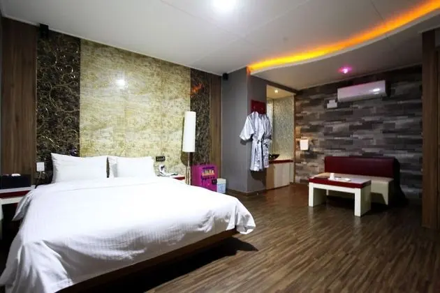 Oda (Special Room)