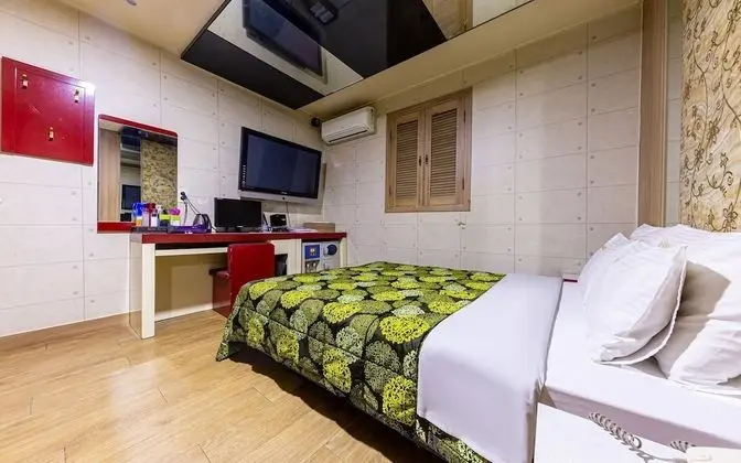 Oda (Standard Room)