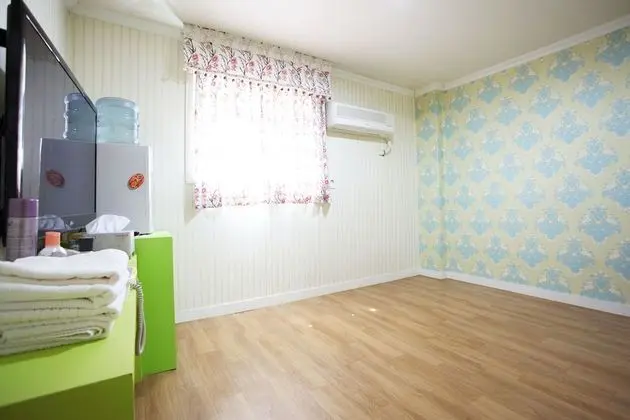 Oda (Ondol Room)