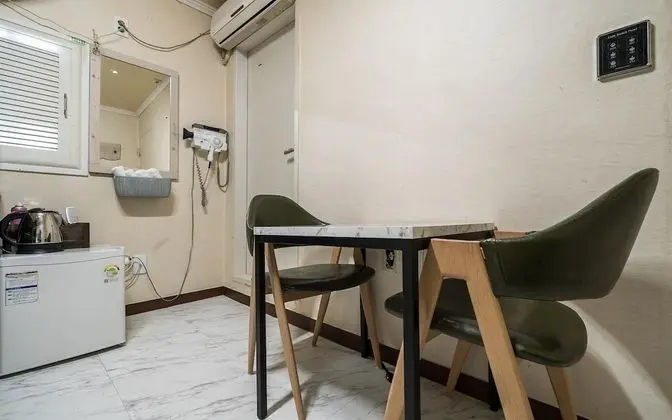 Oda (Couple PC Room (High Spec 3070 Netfli)