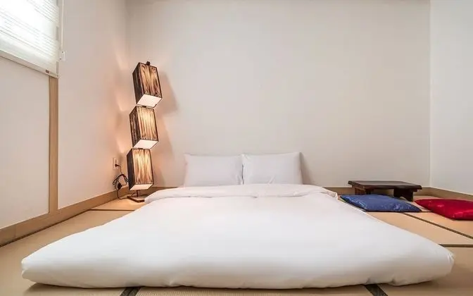 Oda (First room)