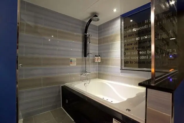 Oda (Suite Room)