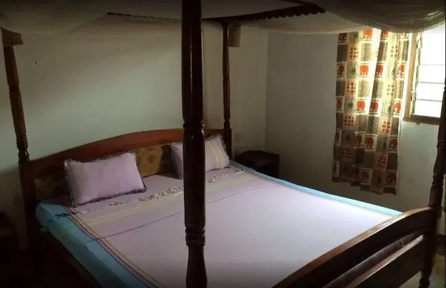 Kır Evi, 2 Çift Kişilik Yatak, Sigara İçilmez