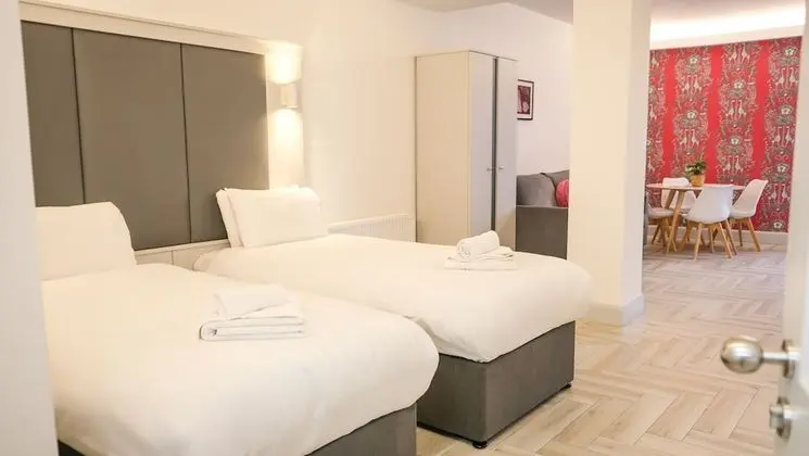 Studio Twin Suite