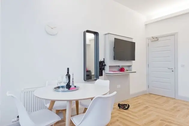 Studio Twin Suite