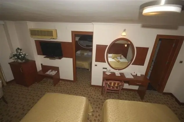 Standard Üç Kişilik Oda