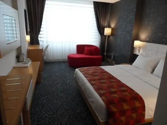 Standart Oda, Şehir Manzaralı