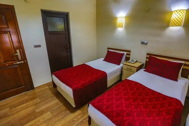 Standart Oda, Şehir Manzaralı