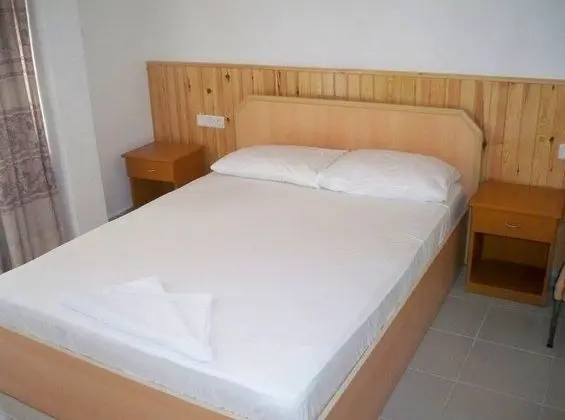 Çift Kişilik, Şehir Manzaralı