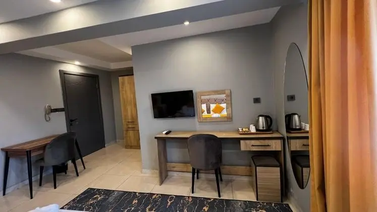 Standart Oda, Şehir Manzaralı