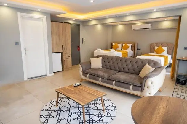 Suit Oda, Şehir Manzaralı