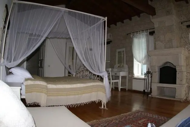 Suite, Bahçe Manzaralı